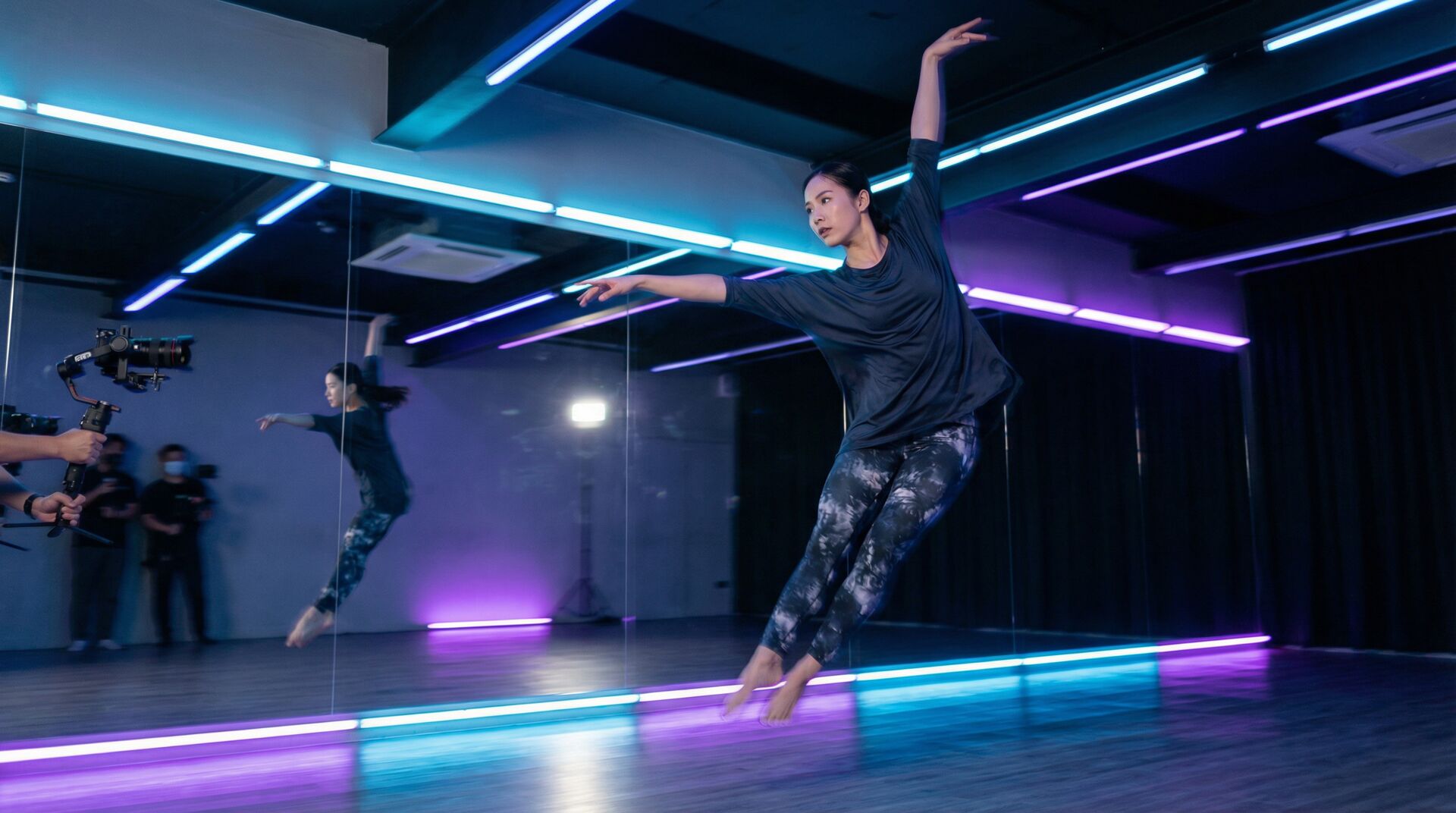 草莓视频舞蹈视频